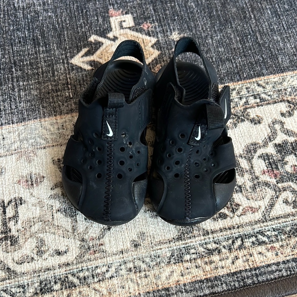 Nike sandals